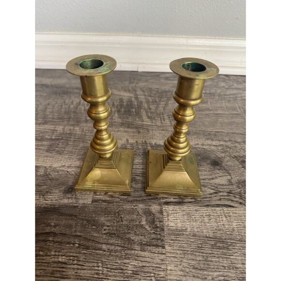 Anderson Foundry Arts & Crafts Mission Brass Candlesticks Pair 6 3/8” Art Deco - Picture 5 of 10